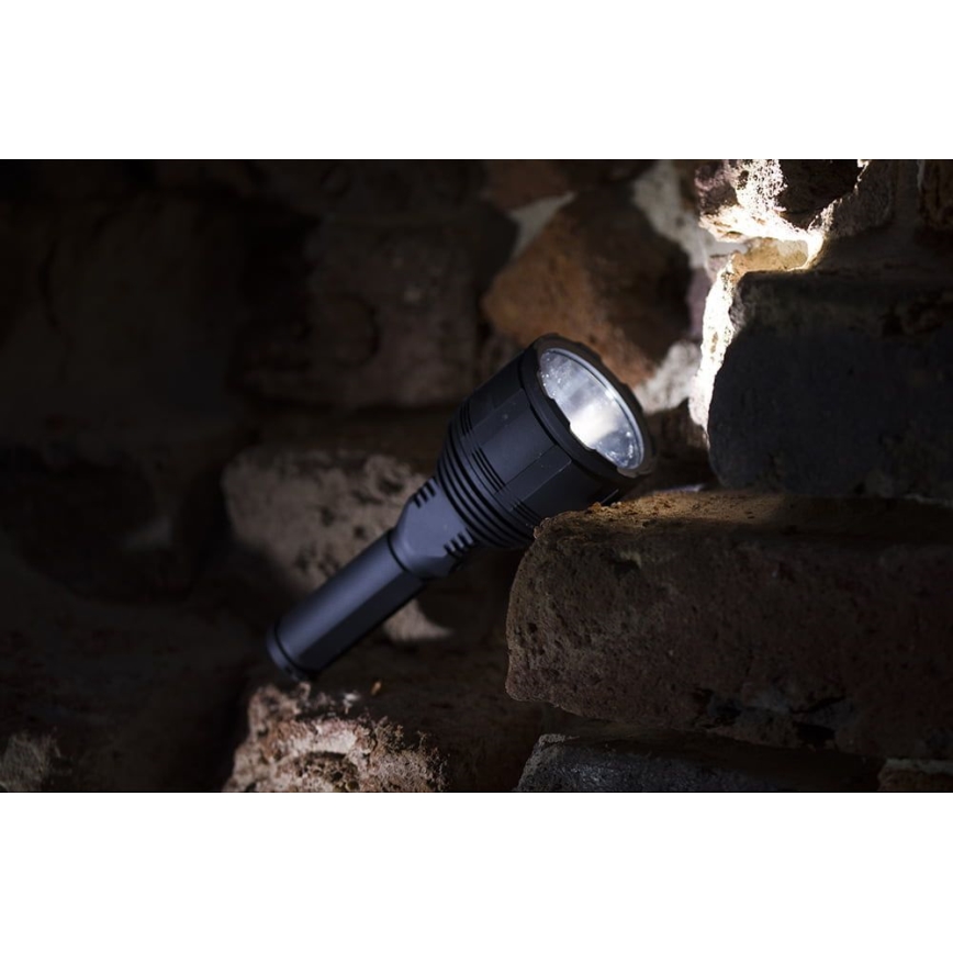 Lanterna LED com regulação LED/30W/5V IPX7 3000 brilhante 4200 mAh