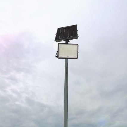 LED Holofote solar exterior LED/30W/3,2V 4000K preto IP65 + controlo remoto