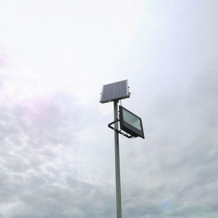 LED Holofote solar exterior LED/40W/10V IP65 6000K + controlo remoto