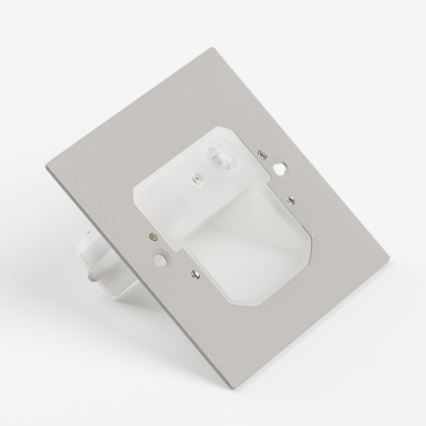 LED Iluminação de escada com um sensor de movimento LED/1,5W/230V 3000K/4000K/6500K