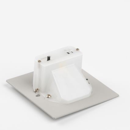 LED Iluminação de escada com um sensor de movimento LED/1,5W/230V 3000K/4000K/6500K