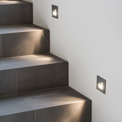 LED Iluminação de escada com um sensor de movimento LED/1,5W/230V 3000K/4000K/6500K