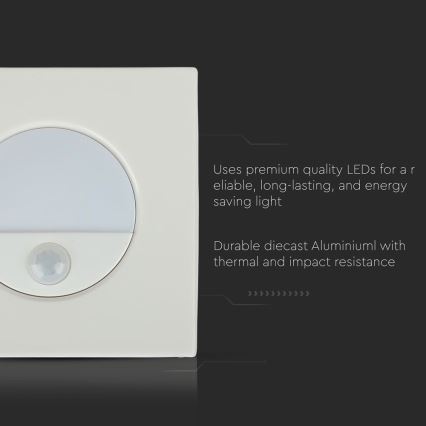 LED Iluminação de escada com um sensor de movimento LED/3W/230V 4000K branco