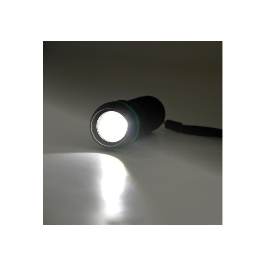 LED Lanterna de bolso LED/3xAAA 50lm