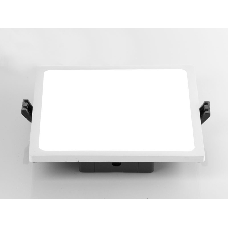 LED2 - Iluminação embutida de casa de banho LED SLIM LED/10W/230V IP43 CRI 90