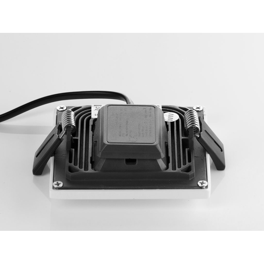 LED2 - Iluminação embutida de casa de banho LED SLIM LED/15W/230V IP43 CRI 90