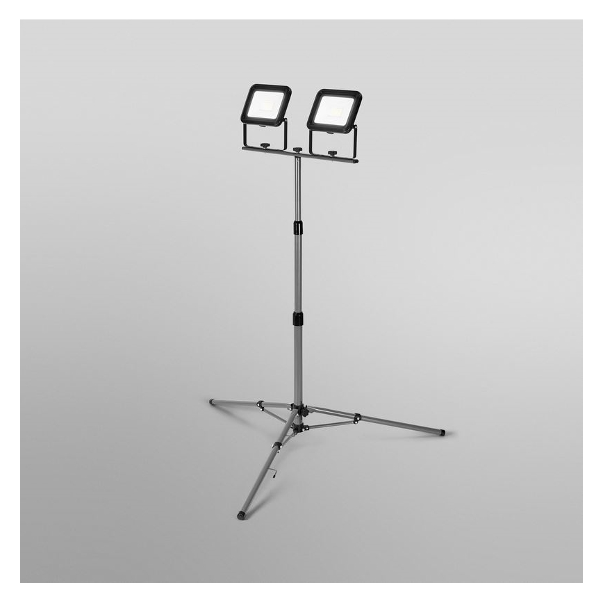Ledvance - Holofote exterior LED com um suporte WORKLIGHT TRIPOD 2xLED/30W/230V 6500K IP65
