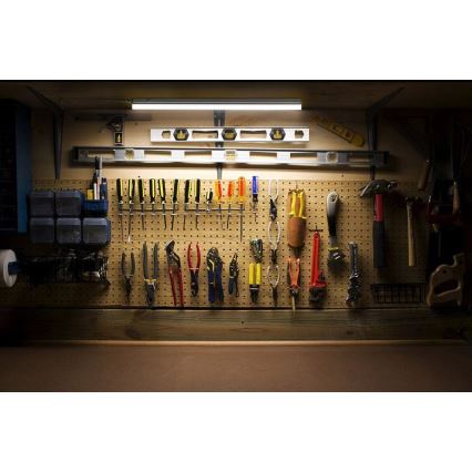 Ledvance - Iluminação de armário de cozinha LED com sensor BATTEN LED/4W/230V 32 cm