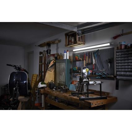 Ledvance - Iluminação de destaque LED POWER BATTEN LED/24W/230V 4000K
