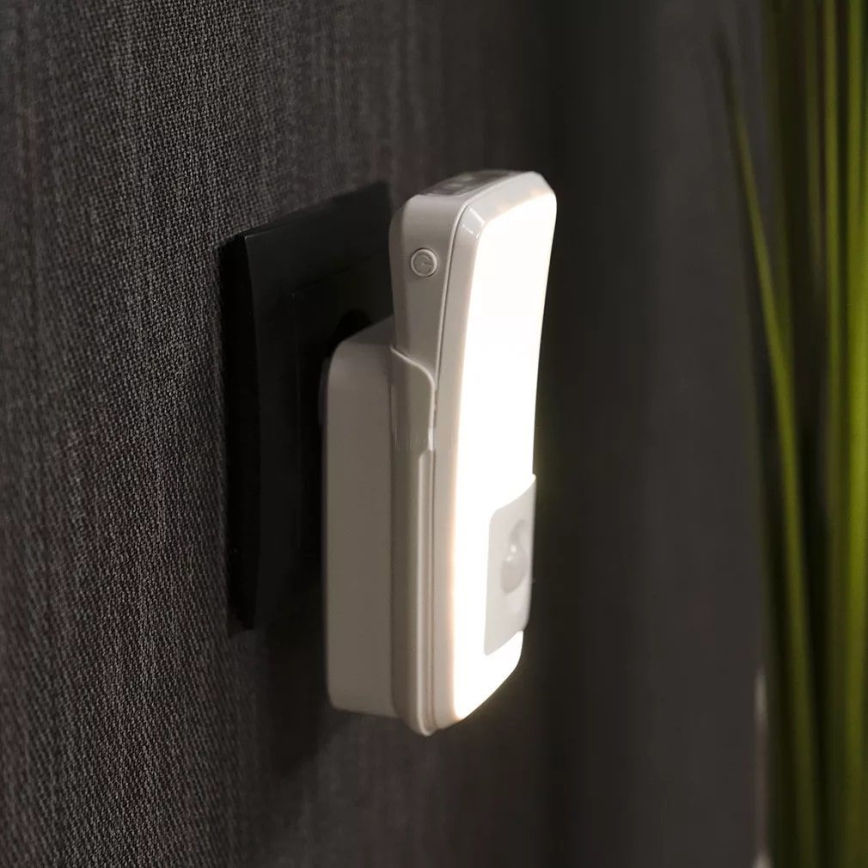 Ledvance - Iluminação de orientação de tomada com sensor LUNETTA LED/2W/230V