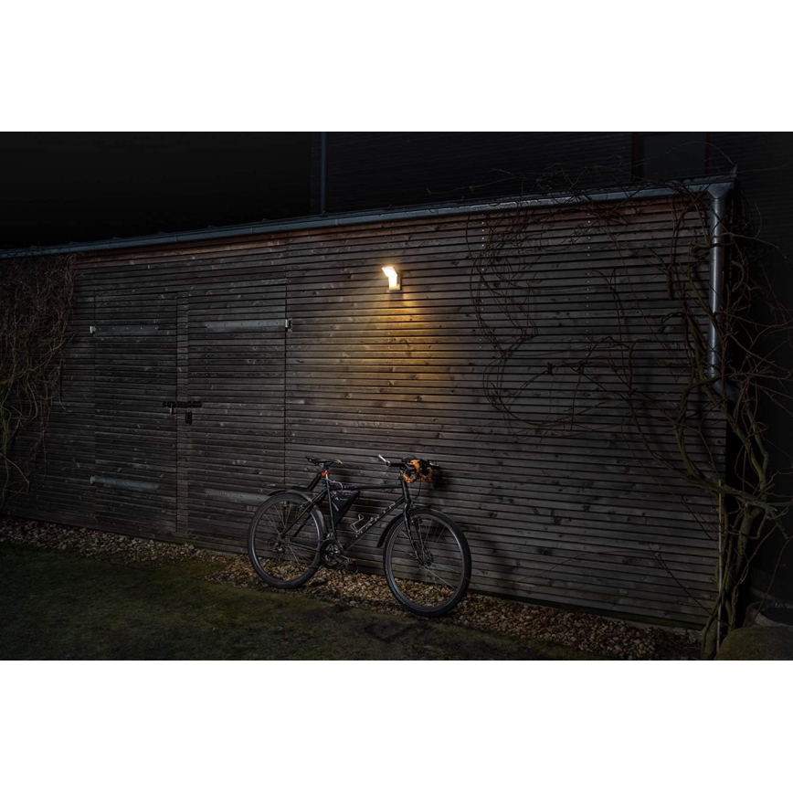 Ledvance - Iluminação de parede exterior LED com sensor SPOT LED/8W/230V IP55 branca