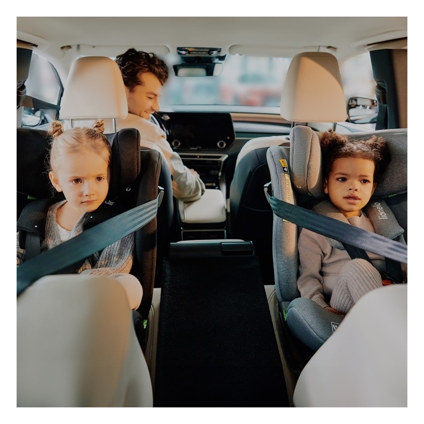 Lionelo - Cadeira auto com base giratória BRAVE i-Size 40-150 cm Preto Carbono