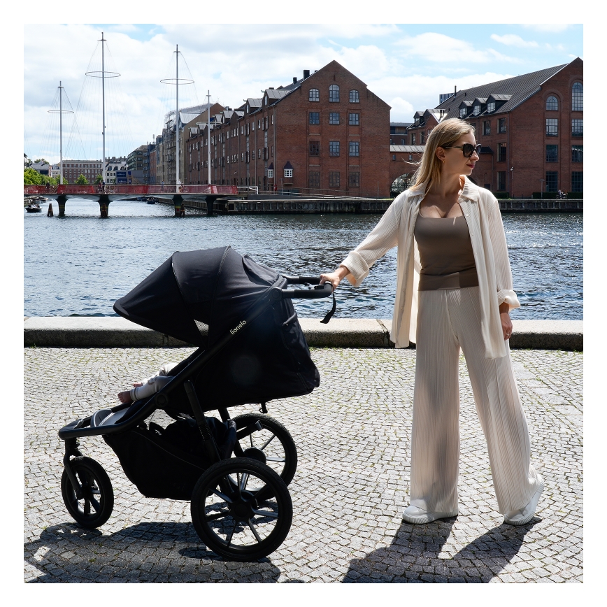 Lionelo - Carrinho de passeio AZURA preto