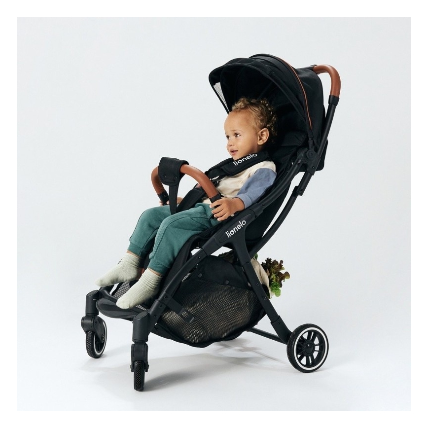 Lionelo - Carrinho desportivo JULIE ONE Preto