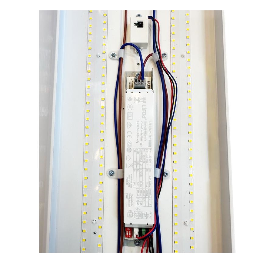 Luz fluorescente LED regulável LED/35W/44W/52W/60W/230V 4000K 120 cm