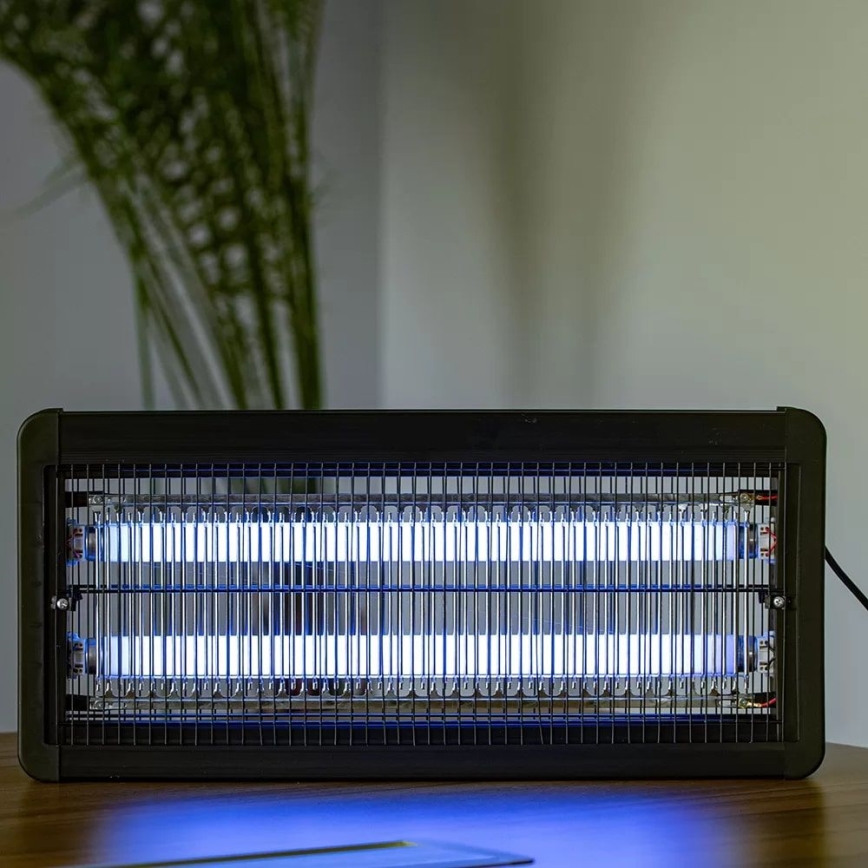 Máquina elétrica para matar insetos 2x15W/230V 120 m²