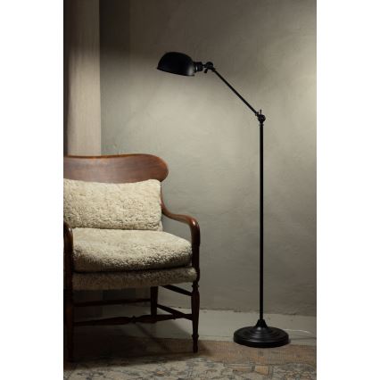 Markslöjd 108586 - Candeeiro de chão PORTLAND 1xE27/40W/230V preto