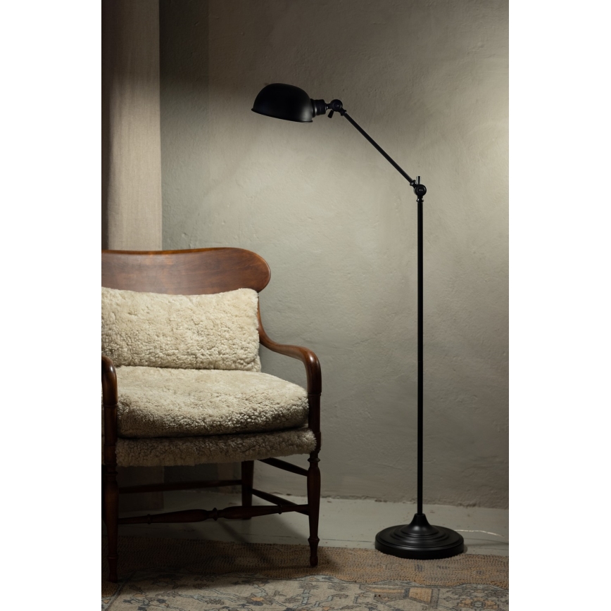 Markslöjd 108586 - Candeeiro de chão PORTLAND 1xE27/40W/230V preto