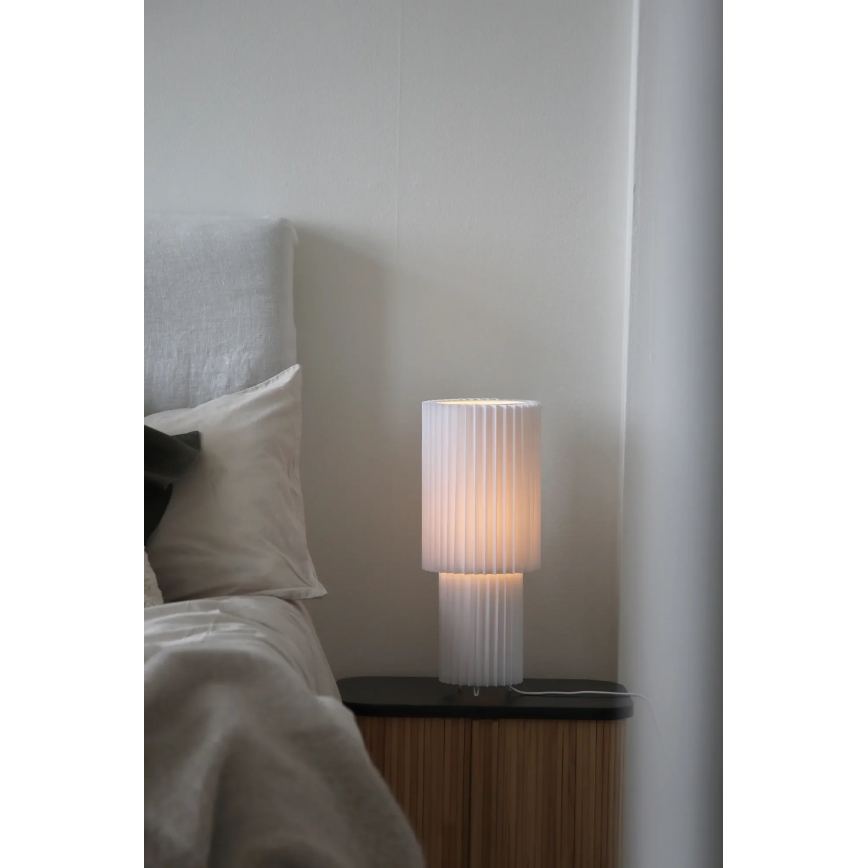 Markslöjd 108897 - Candeeiro de mesa CATIS 1xE27/60W/230V 45 cm branco
