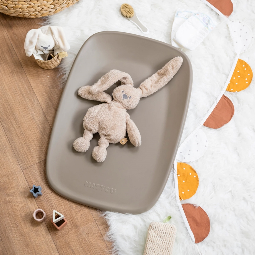 Nattou - Tapete para trocar de roupa SOFTY 50x70 cm castanho