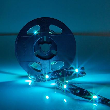 Tira LED RGB com regulação SmartLife 2,4m LED/4W/5V