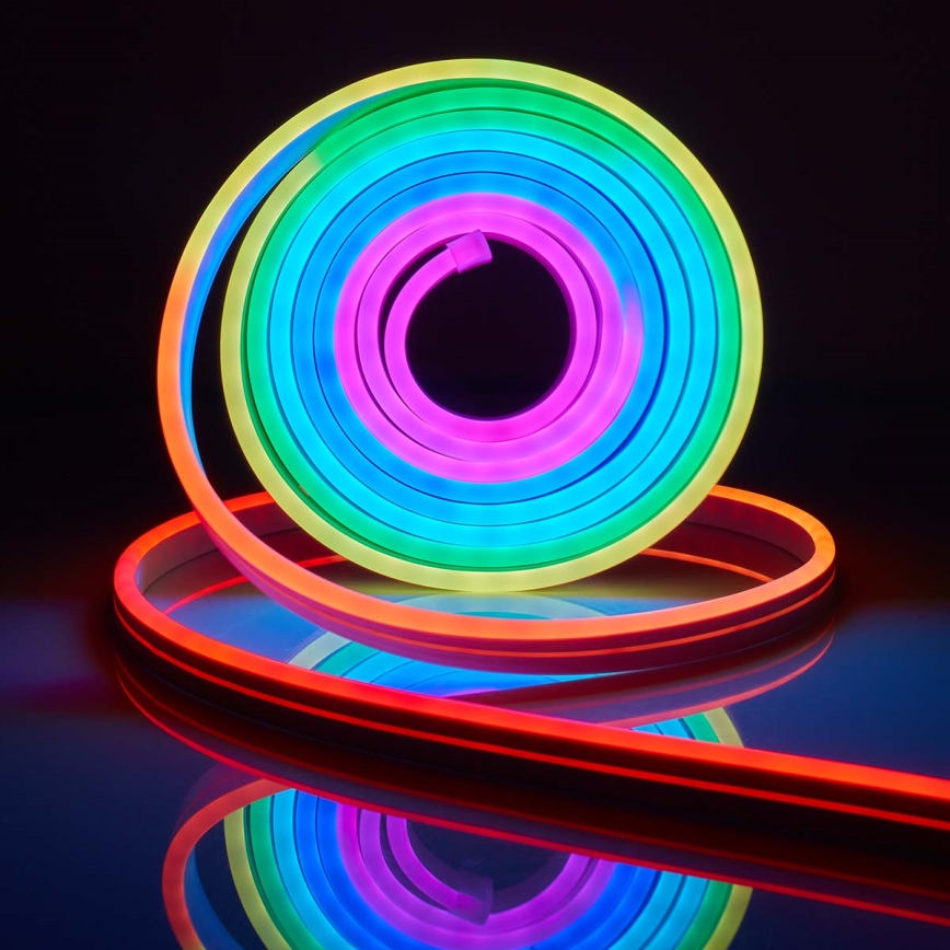 Tira exterior LED RGB Regulável SmartLife 6m 32W/230V Wi-Fi IP65+ controlo remoto