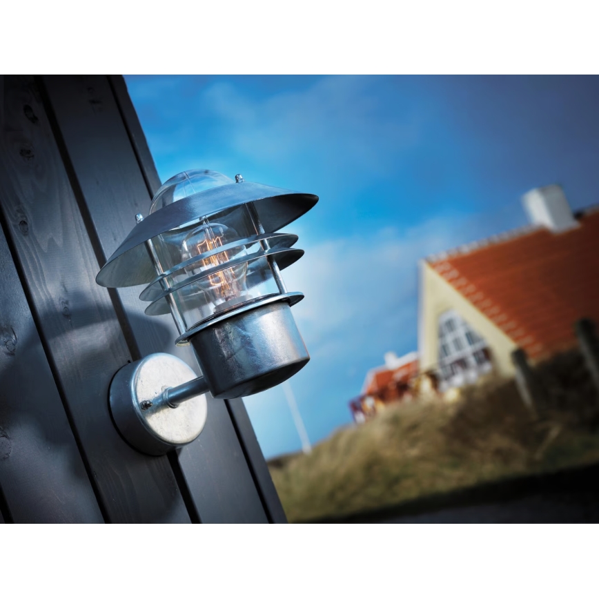 Nordlux - Iluminação de parede exterior BLOKHUS 1xE27/60W/230V IP54 prateado