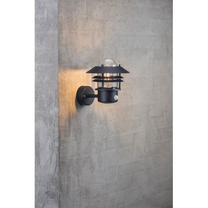 Nordlux - Iluminação de parede exterior com sensor BLOKHUS 1xE27/60W/230V IP54