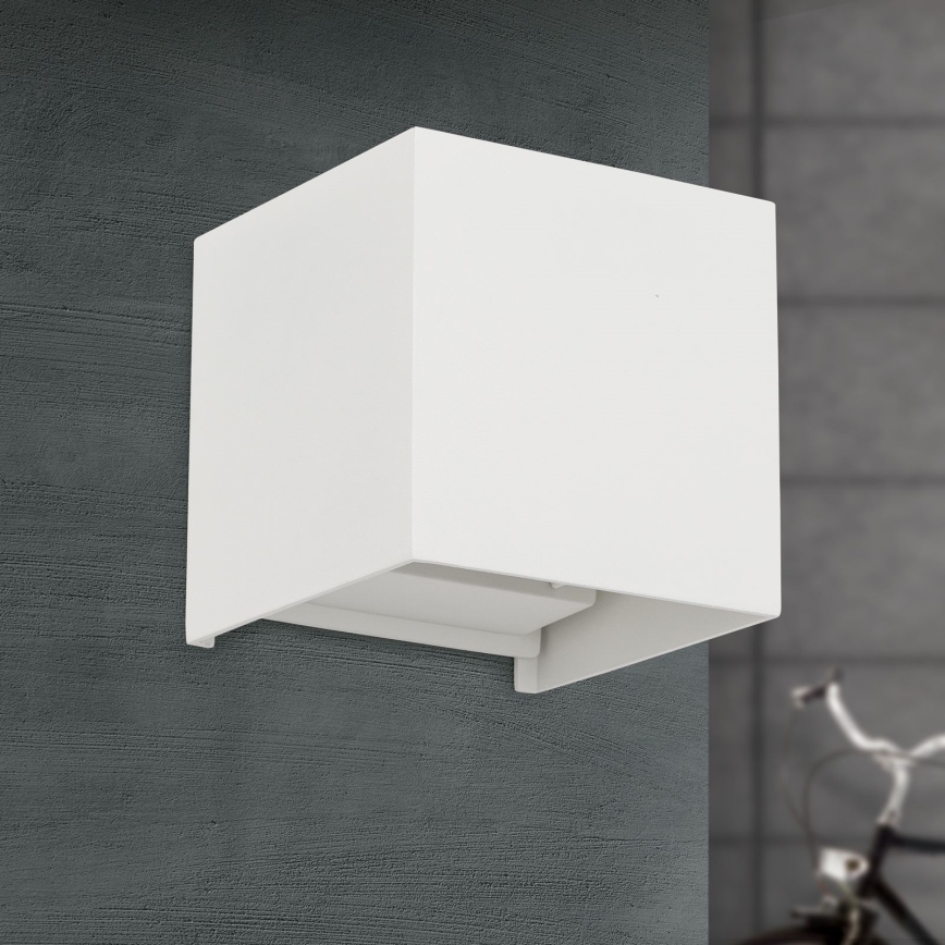 Iluminação de parede exterior LED CUBE 2xLED/3W/230V IP54 branco