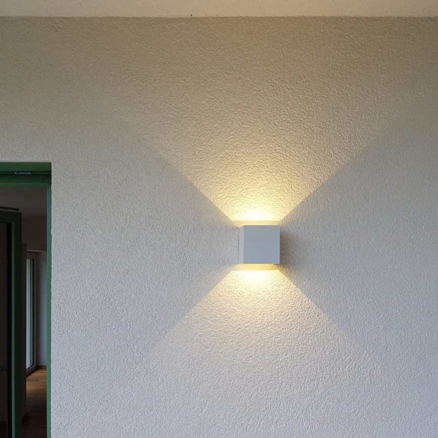 Iluminação de parede exterior LED CUBE 2xLED/3W/230V IP54 branco