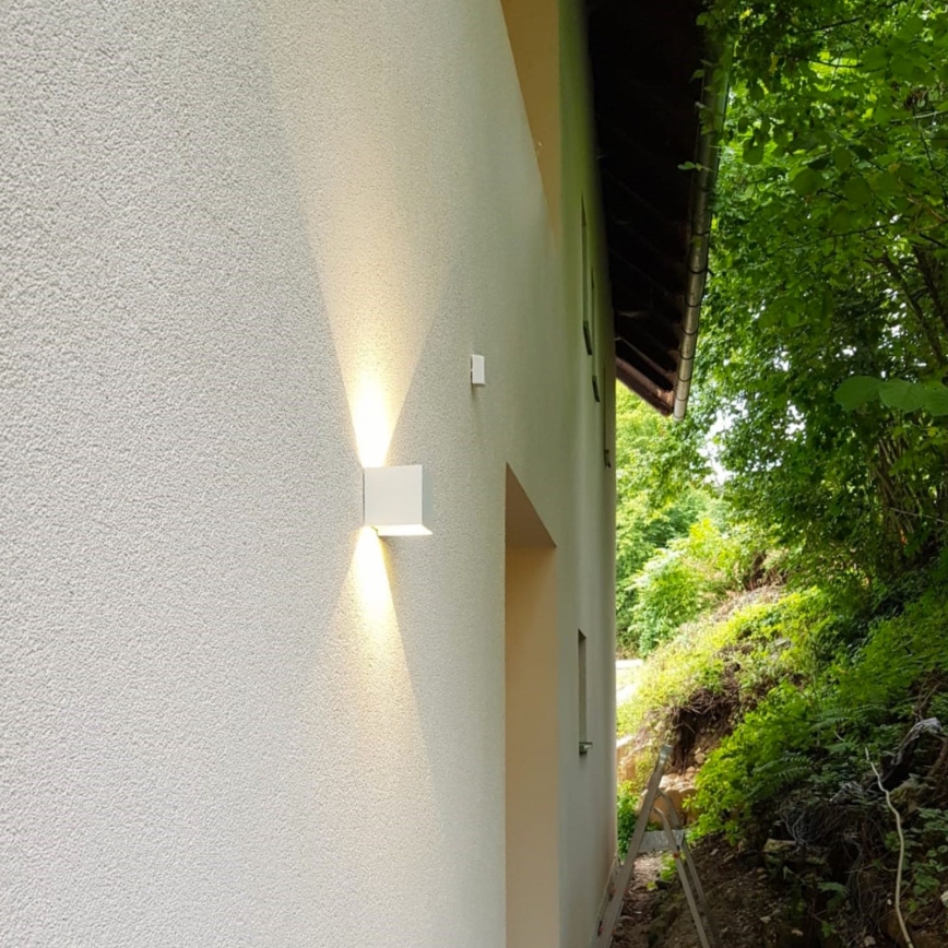 Iluminação de parede exterior LED CUBE 2xLED/3W/230V IP54 branco
