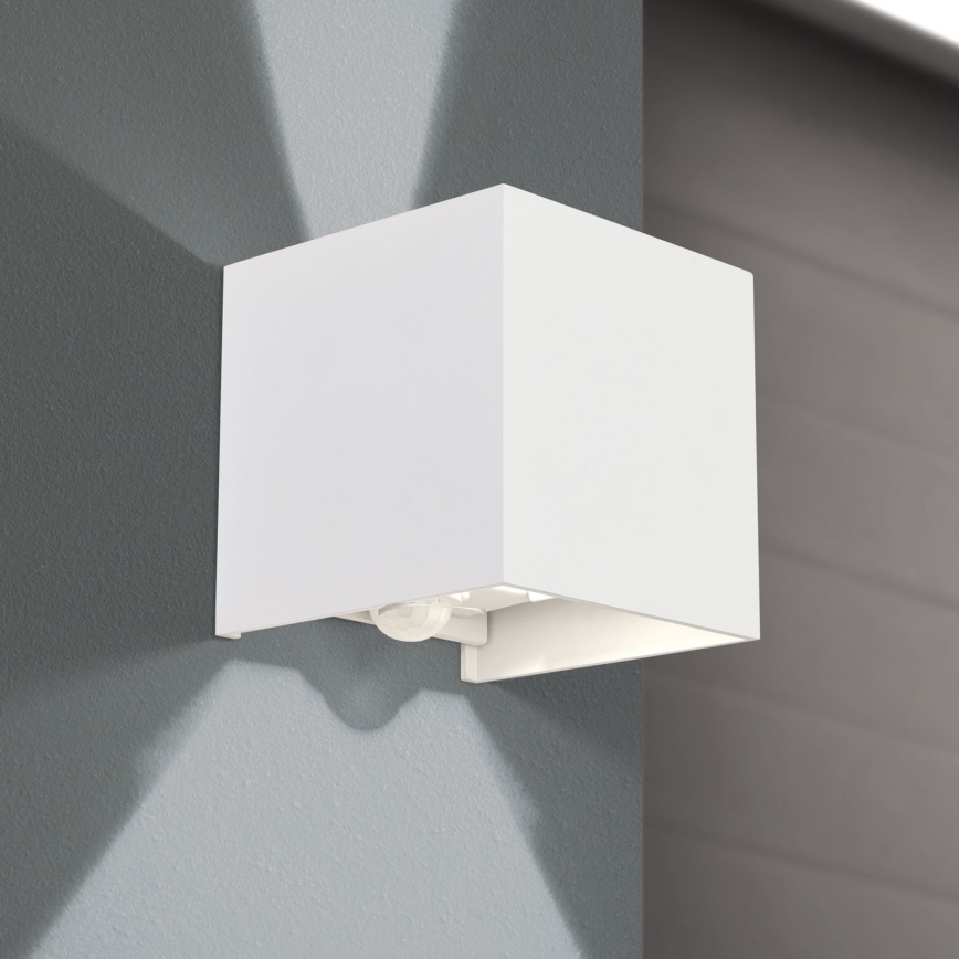 Candeeiro de parede LED para exterior com sensor de movimento e anoitecer CUBE-S LED/13W/230V IP54 branco