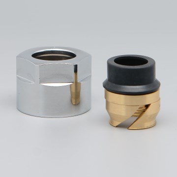 P.M.H. ZZM1502 - Conector de compressão para válvula UNIKO/TERM/DUO cromado brilhante/cobre 15 mm