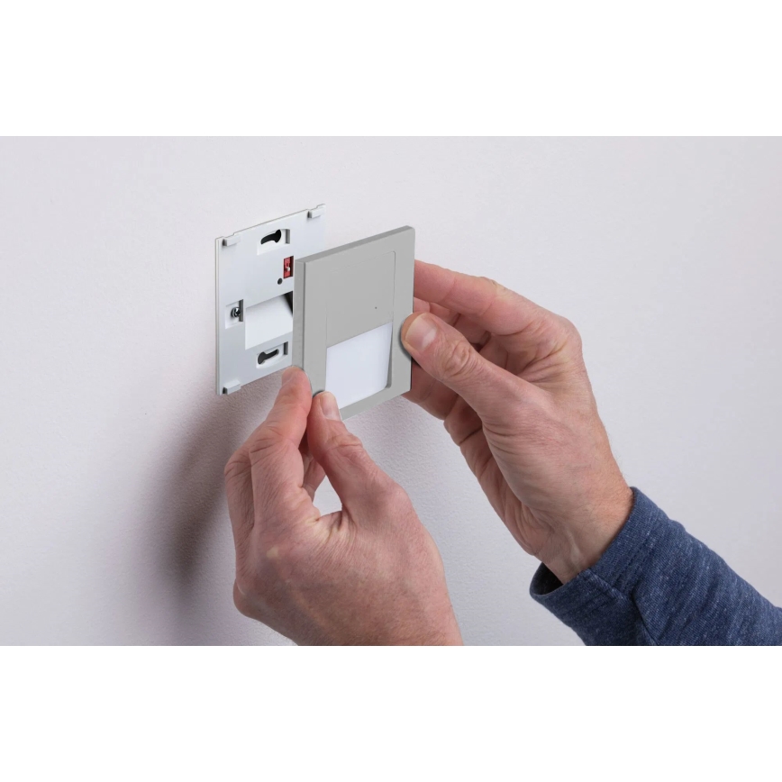 Paulmann 80003 - Iluminação de escada LED/1W com sensor TSARO 230V Lead/cromado mate