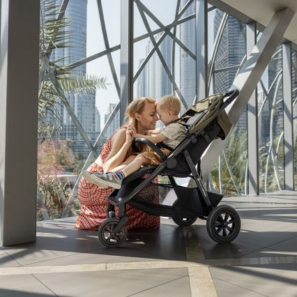 PETITE&MARS - Carrinho de passeio AIRWALK2 verde
