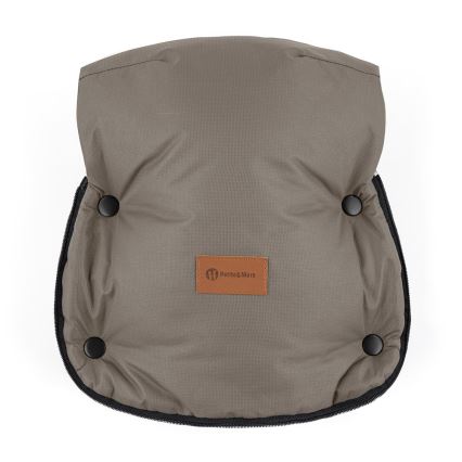 PETITE&MARS - CONJUNTO Saco para carrinho infantil 4 em 1 COMFY + manoplas para carrinho FURRY Mocha Mousse