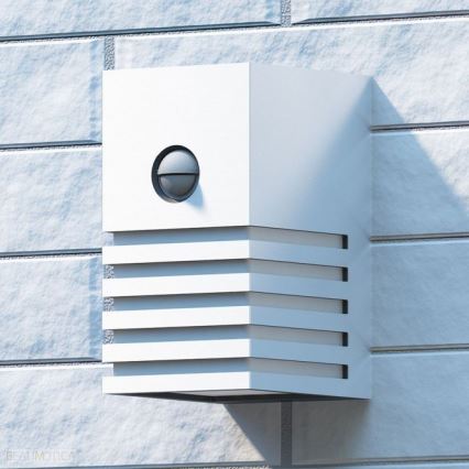 Philips - Iluminação de parede exterior com sensor E27/20W IP44