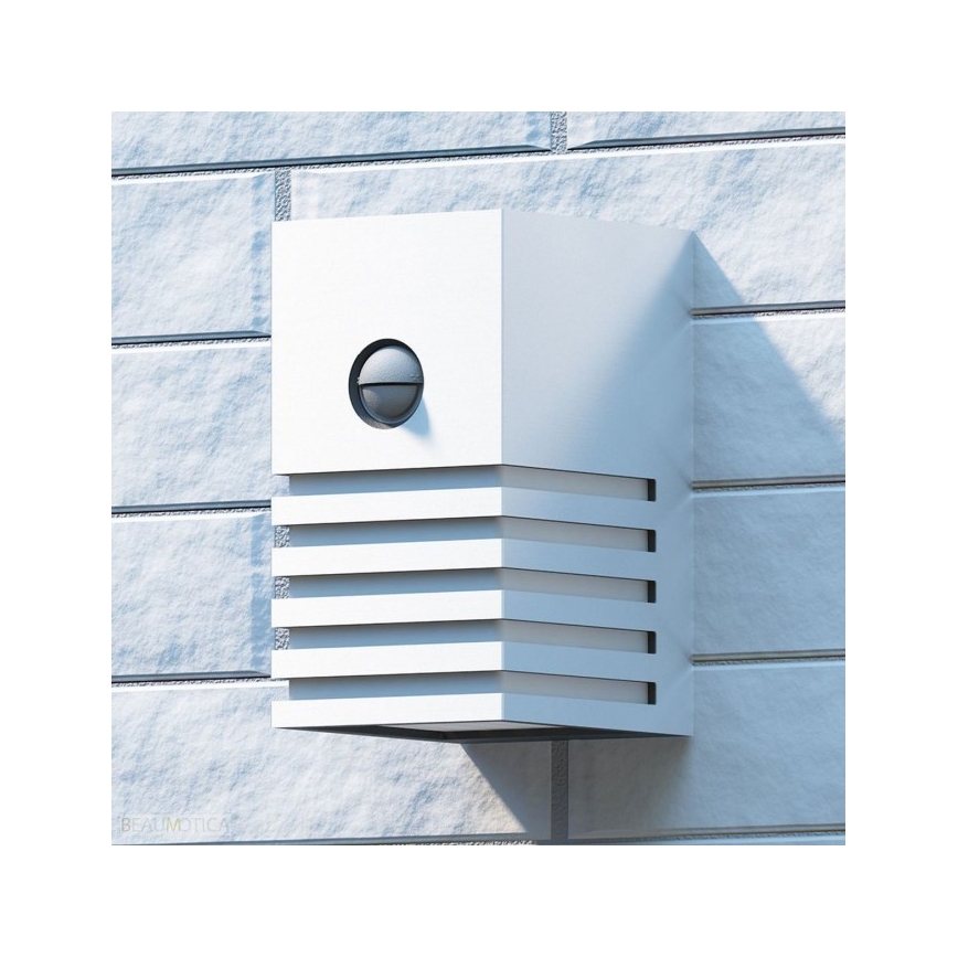 Philips - Iluminação de parede exterior com sensor E27/20W IP44
