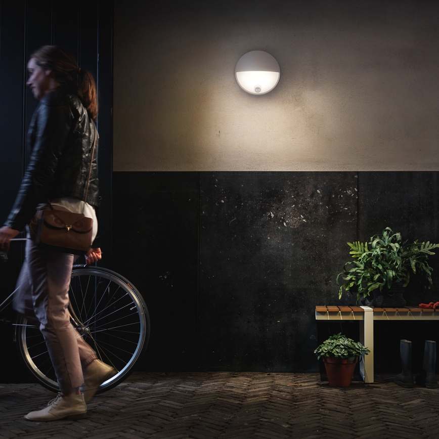 Philips - Luz de exterior LED com sensor LED/6W IP44