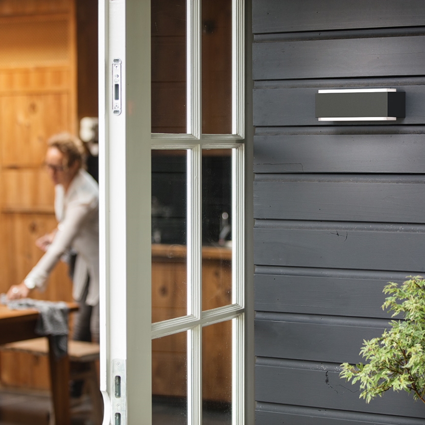 Philips - Iluminação de exterior LED com regulação 2xLED/4,5W IP44