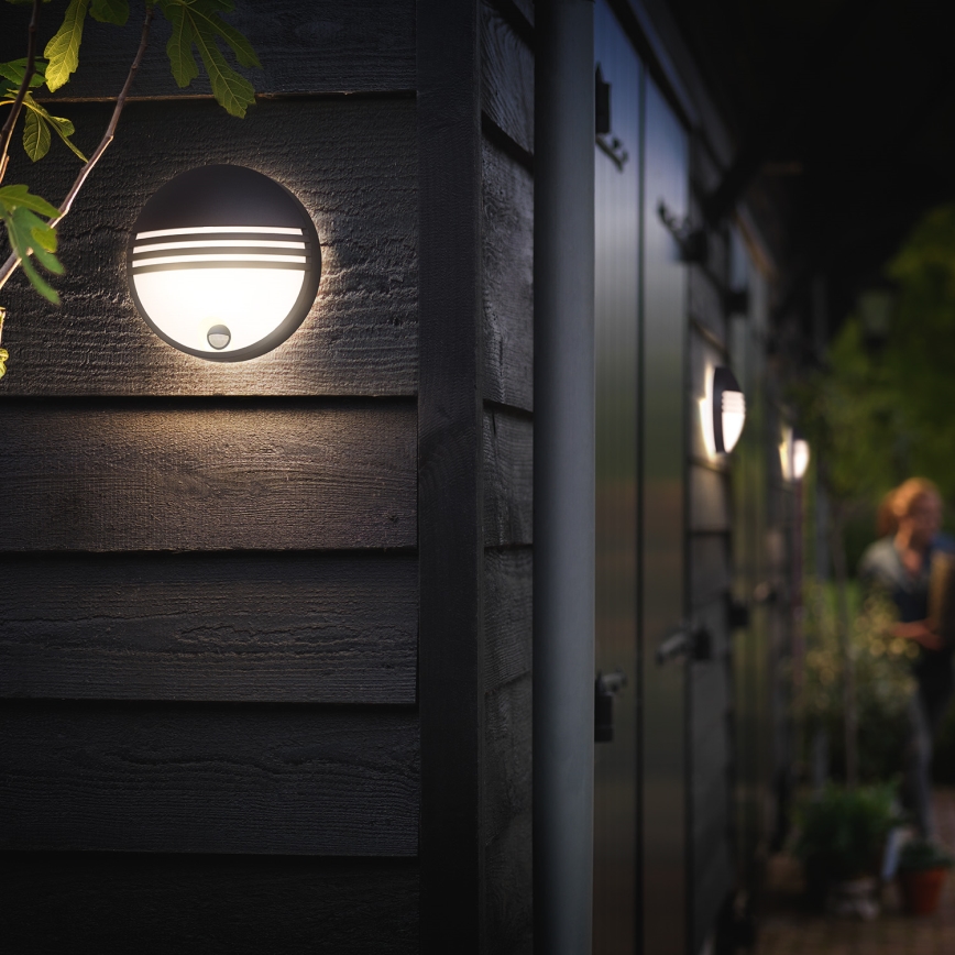 Philips - Iluminação exterior com sensor 1xLED/6W/230V IP44
