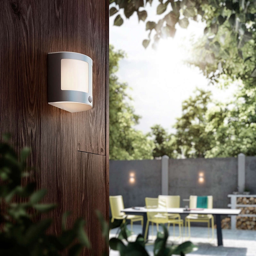 Philips - Luz de parede LED de exterior com sensor 1xLED/3,5W IP44