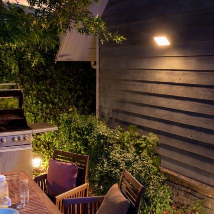 Philips - LED RGBW Regulação exterior reflektor Hue DISCOVER 2xLED/15W/230V 2000-6500K IP44