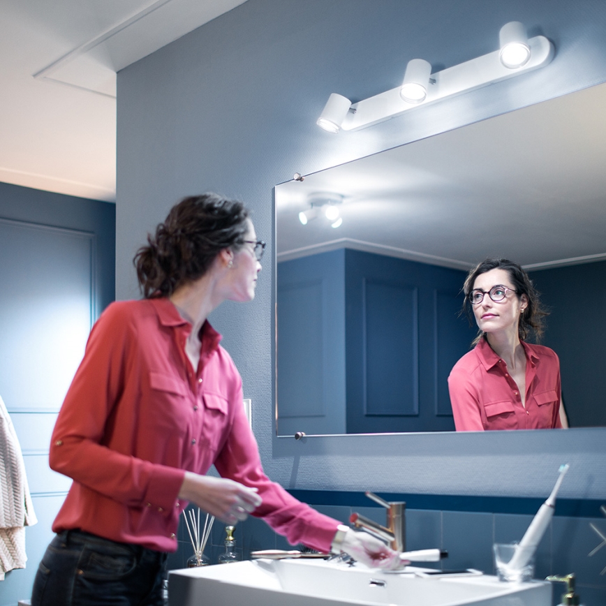 Philips - Iluminação de casa de banho LED com regulação Hue ADORE 3xGU10/5,5W IP44