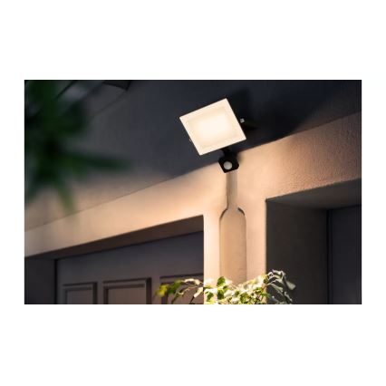 Philips - Foco LED com sensor LOIS LED/30W/230V IP65 3000K