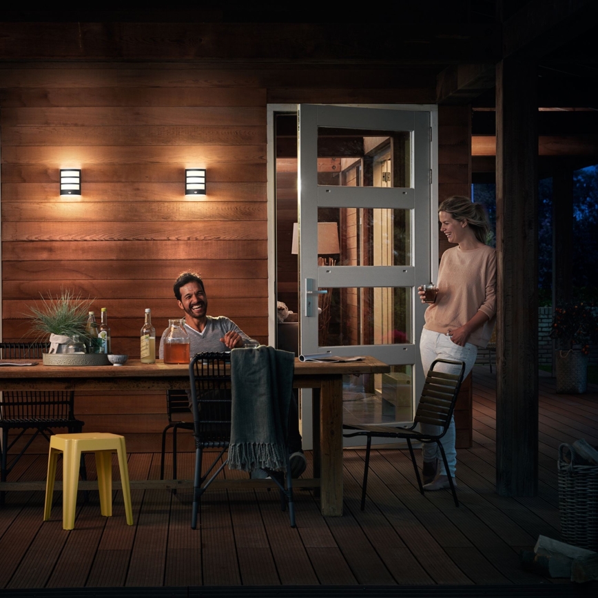 Philips- Iluminação de parede exterior LED com sensor LED/6W/230V 2700K IP44