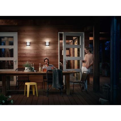 Philips - LED Iluminação de parede exterior com sensor PYTHON LED/3,8W/230V IP44