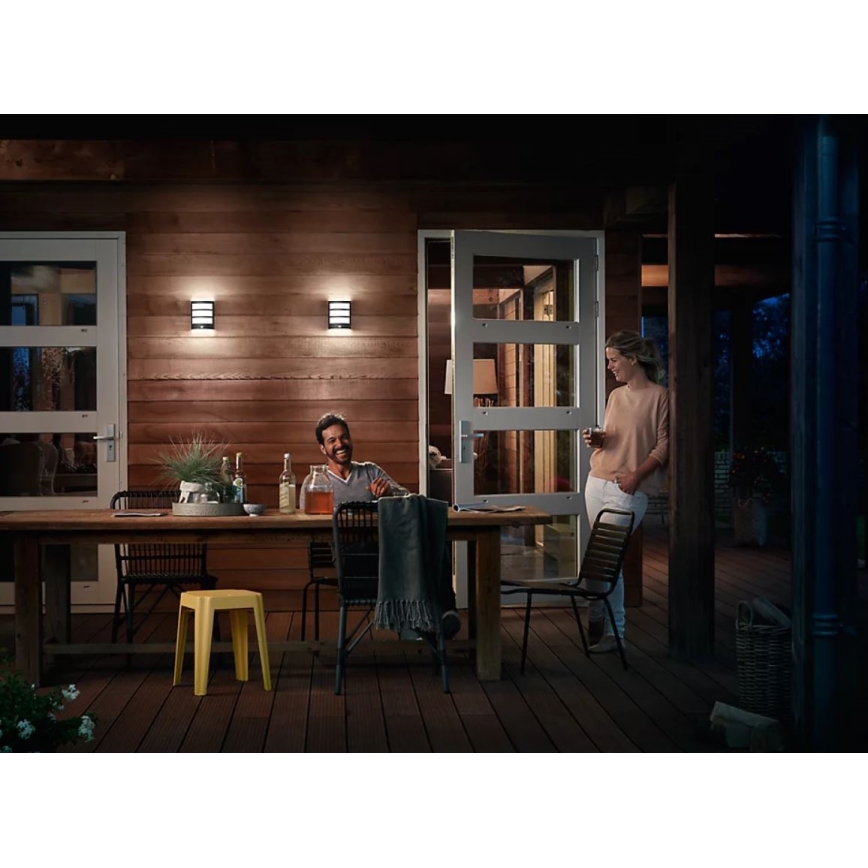 Philips - LED Iluminação de parede exterior com sensor PYTHON LED/3,8W/230V IP44