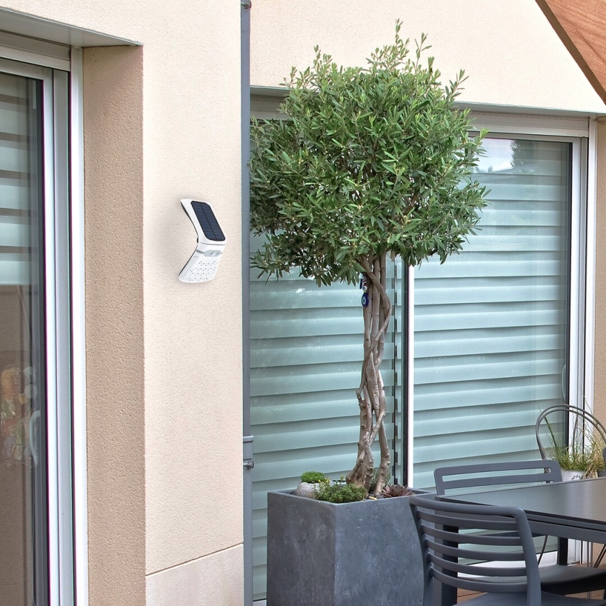 Rabalux - Luminária solar LED regulável com sensor LED/4W/3,7V IP44 1800 mAh