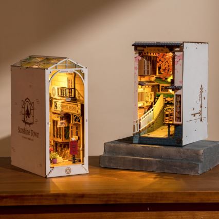 RoboTime - Casa LED para livros Sakura Alley 2xAAA